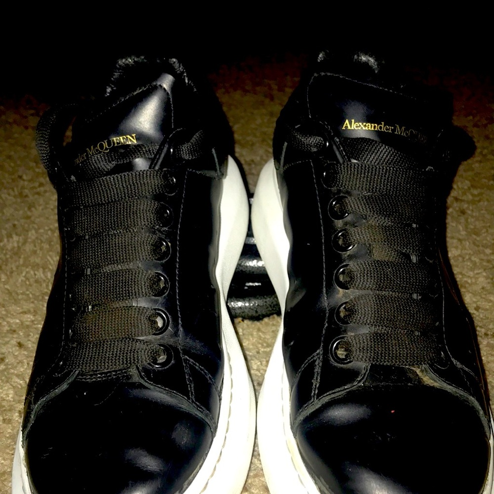 Black and white bottom Alexander Mcqueens